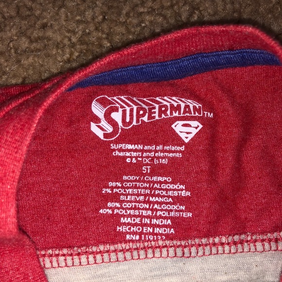 Superman long sleeved T-shirt. - Picture 3 of 3